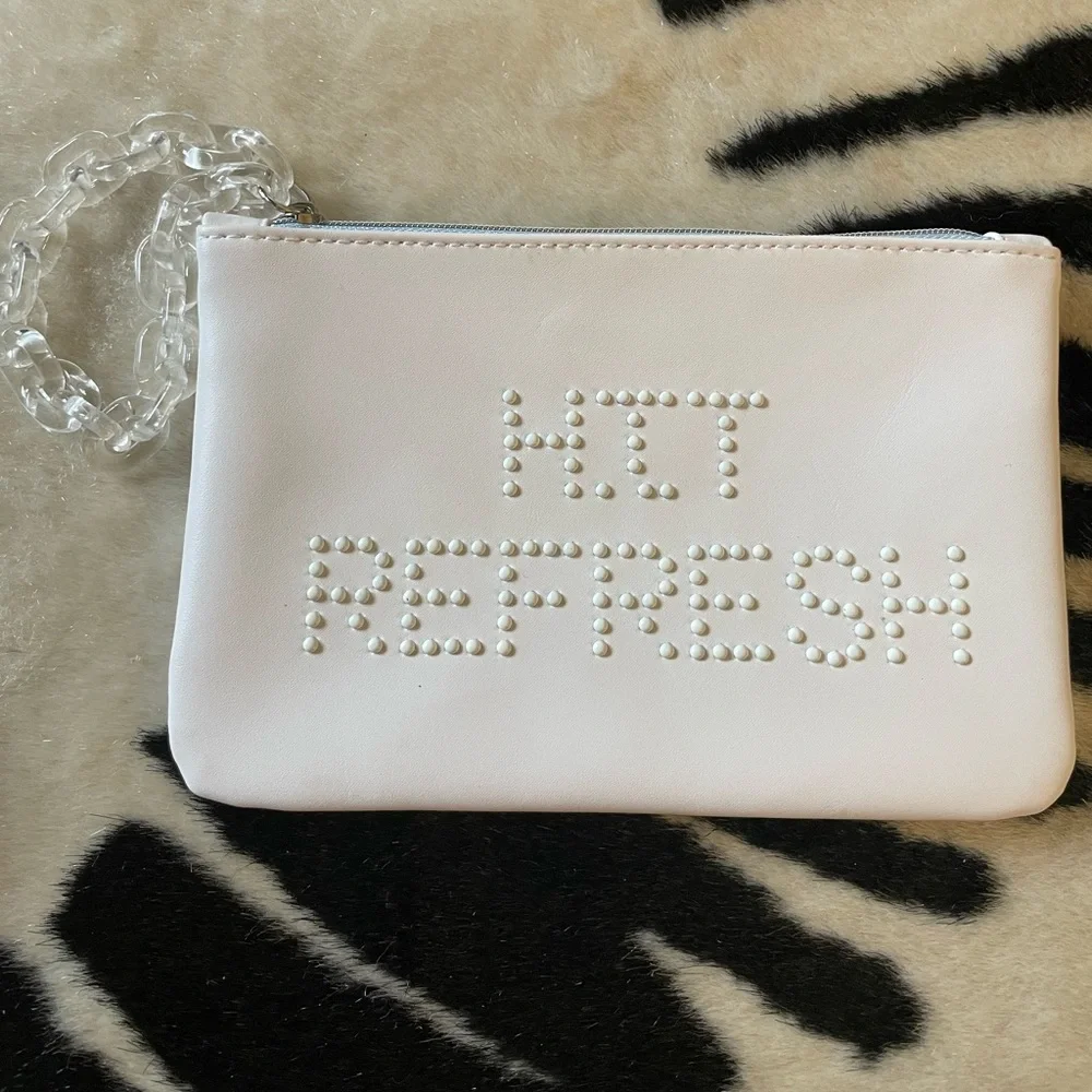 IPSY Bundle Limited Winter Bag 2021, Bear Bag Charm, & Mirror/Brush Compcact🤍🩵